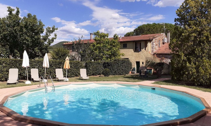 Castellina Marittima Apartamento | Agradable, alojamiento típico de la Toscana en una bonita casa de campo, l'Aia