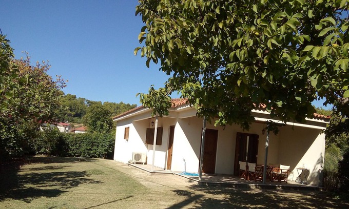 Archaia Olympia Cabaña | Nice Villa with garden in Ancient Olympia, Greece