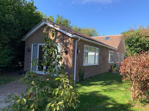 Lacey Green Casa | Nicely furnished 2 Bedroom Property Independent with Parking