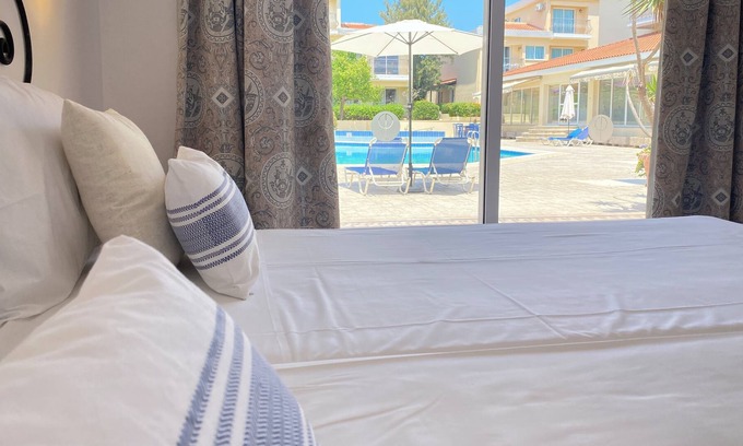 Latchi Apartamento | Nicki Resort Cozy Flat Pool View