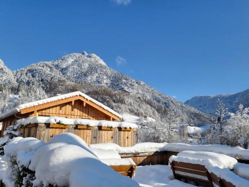 Schneizlreuth Apartamento | Nickis Bergcamp