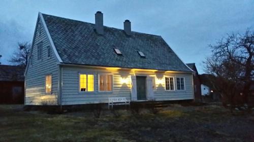 Kvinnherad Casa | Nicoll-huset