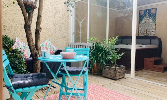 La Valette-du-Var Apartamento | Nid douillet pour amoureux avec jacuzzi