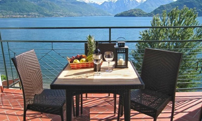 Calozzo Apartamento | Nido alla Riva Falco Holiday flat on the lake