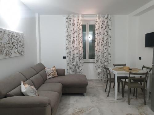 Vado Ligure Apartamento | NIDO d'AMORE
