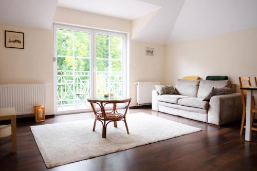 Bnin Apartamento | NIENOVO - Apartament Kórnik niedaleko jeziora i widok na Arboretum