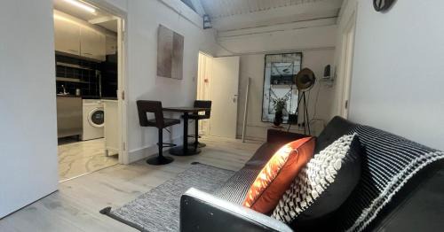 Barbican Apartamento | Nifty 2 bedroom flat in Goswell Rd