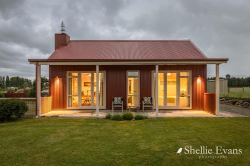 Twizel Casa | Night Sky Cottages - Kea Cottage - LUXURY