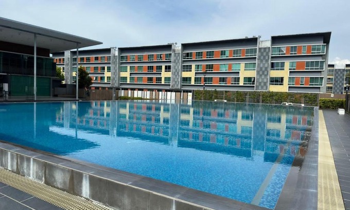 Penampang Apartamento | Nilam 4 3BR Near KKIA Homestay Cyber City Apartment