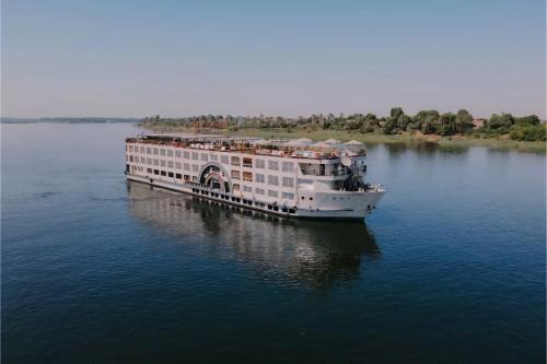 Nile River Luxor Hotel | Nile cruise from Luxor to Aswan 4 nights From Aswan to Luxor 3 nights