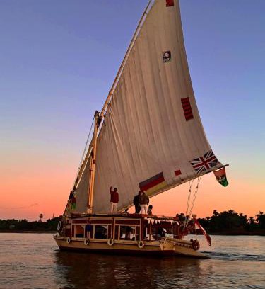 Aswan Alquiler De Eote | Nile Nights Felucca in Aswan