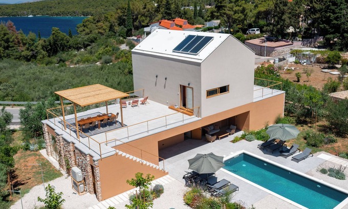 Stari Grad Casa | Nine Olives Hvar