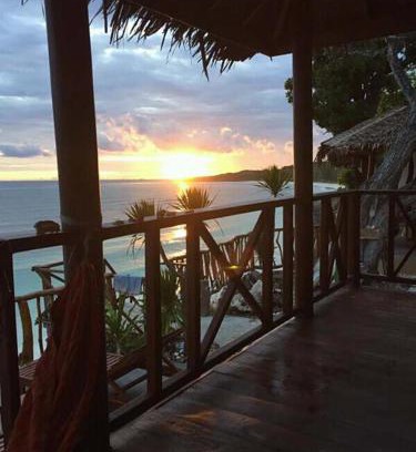 Bira Complejo | Nini's Beach Bungalows