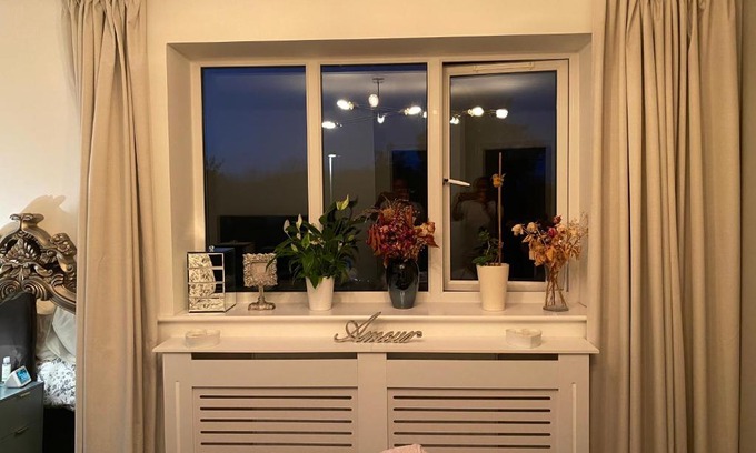 Bedford Casa | Niv’s Home away from Home