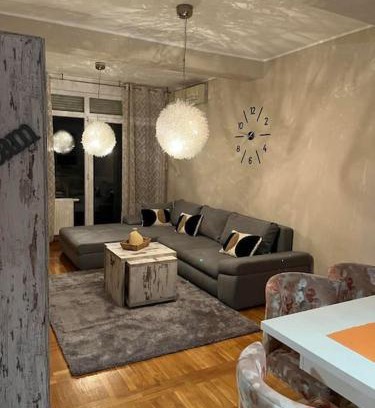 Osijek Apartamento | NkoS