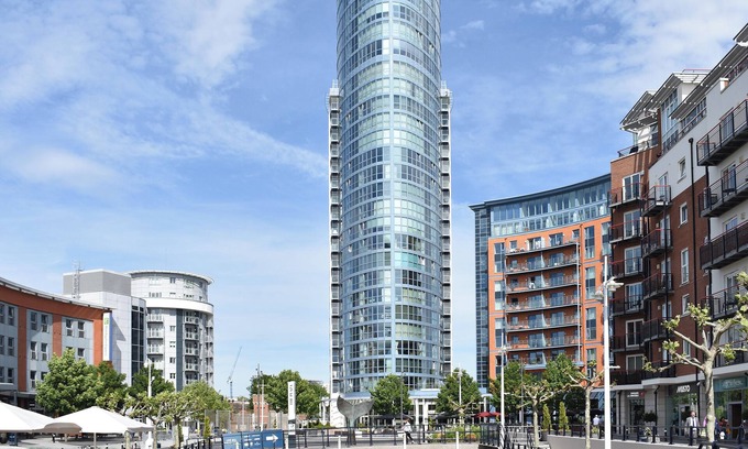 Portsmouth Cabaña | No.1 The Two Bedroom Balcony View