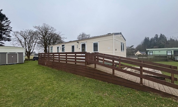 Balminnoch Cabina | No 38 Heilan Hoose at Three Lochs Newton Stewart