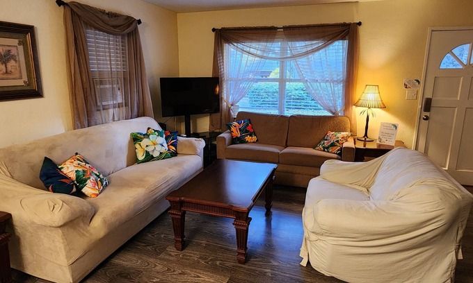 Lake Mary Casa | 4 Bed/ 2 Bath Florida Themed Home with Trailer Parking