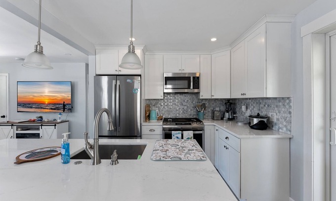 Del Haven Casa | No Pets~Sparkling Clean~Linens~Short Walk To Bay!
