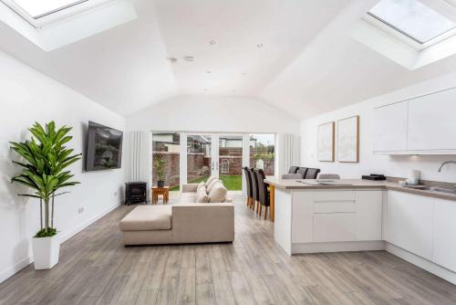 Prestwick Casa | No20 Mansfield - Donnini Apartments
