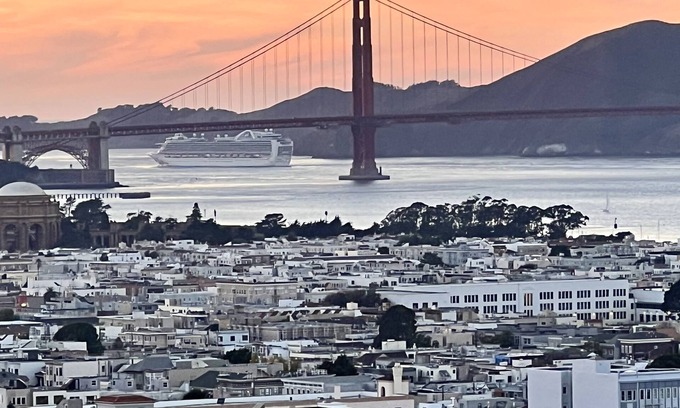Nob Hill Apartamento | Hermoso Upper Nob Hill / Russian Hill Apartment