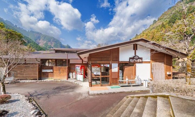 Kawanehon Hotel | NogikuFusion of outdoor and healingHot spring / Haibaragun Shizuoka