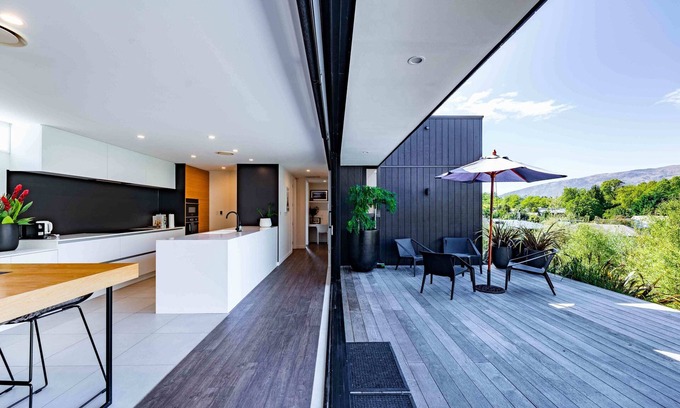 Wanaka Casa | Noir North Retreat Th