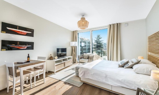 Carouge Apartamento | Noirettes - Self Check In by Homenhancement