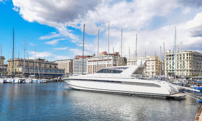 Chiaia Alquiler De Eote | Noleggio barca Napoli