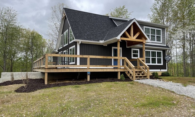 Lindseyville Cabina | Nolin Lake Lakehouse Vacation Rental - Newly Built