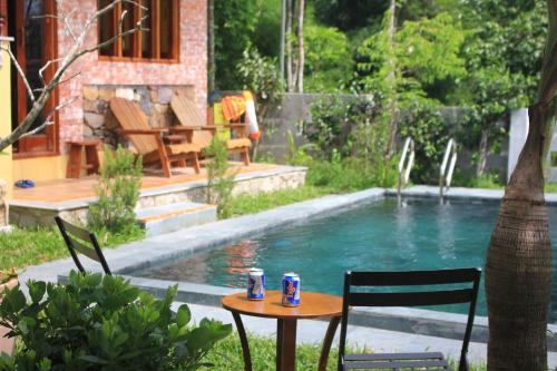 Huong Thuy Cama Y Desayuno | Nomad Hill Hue
