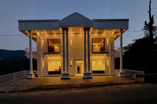 Dalhousie Hotel | Nomad Luxe Vista