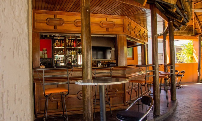 Lusaka Cabina | Nomad's Court Lodge