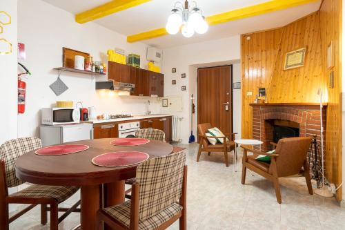 Castel di Ieri Casa | Nonna Lina