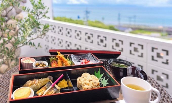Suruga Ward Hotel | Nonsmoking Double room Choice of Japanese or Western breakfast included / Shizuoka Shizuoka
