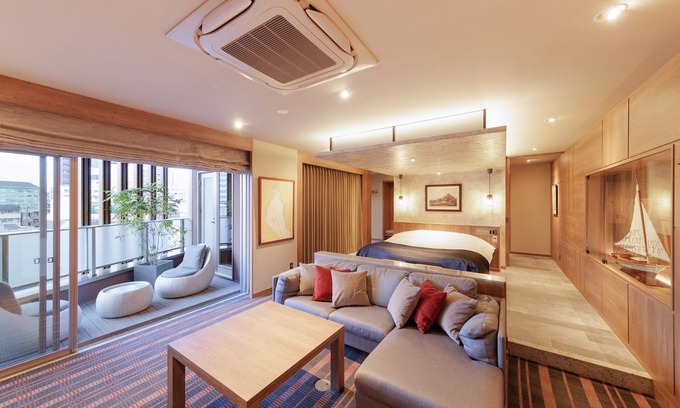 Hiroshima City Centre Hotel | Nonsmoking Suite double room with openair bath / Hiroshima Hiroshima