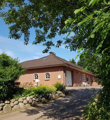 Oldersbek Apartamento | Nordsee Ferienwohnung im Künstlerhaus bei Husum - keine Monteure Arbeiter