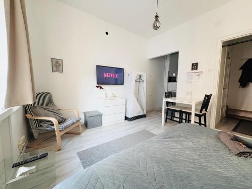 Kallio Apartamento | Nordstay - Charming Studio in Trendy Location with Self Check-in