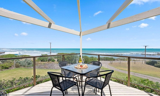 Middleton Casa | Norfolks Beachfront Cottage
