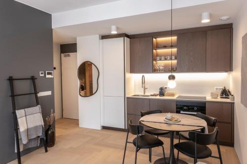 Vesturbær Apartamento | NORR, Center Reykjavík, Private Sauna