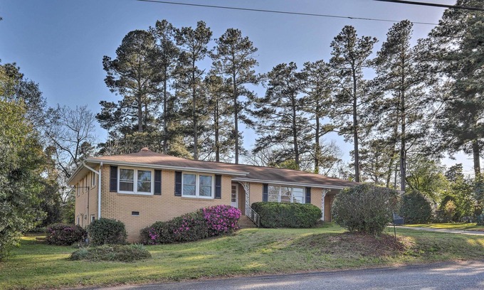 Belvedere Casa | North Augusta Hideaway w/ Yard in Quiet Area!