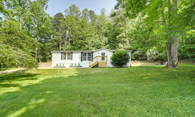Pisgah Forest Casa | North Carolina Home Near Mountain Biking and Fishing