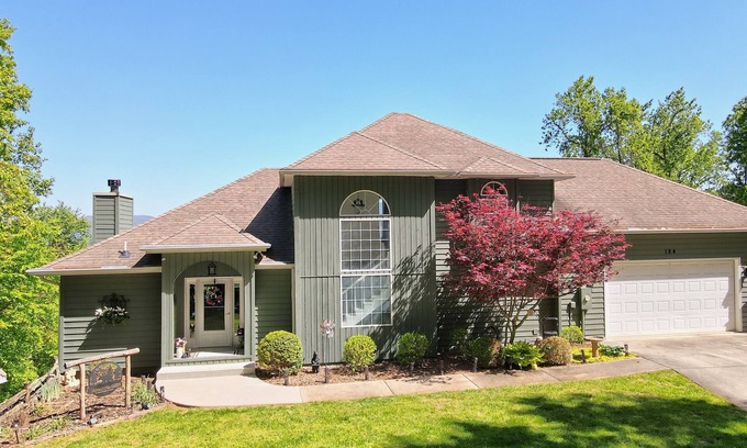 Eagles View Casa | North Carolina mountain home with spectacular view of Lake Chatuge & Mountains!