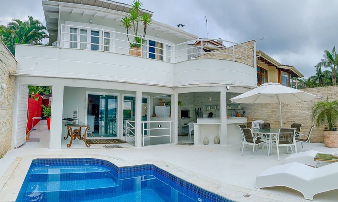 Tinga Casa | Mansión Litoral Norte
