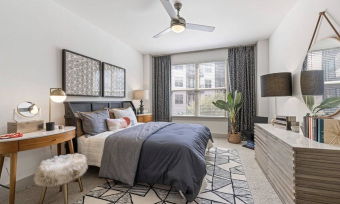 Vickery Meadow Apartamento | North Dallas Texas One Bedroom Apartment | Keller Hotels