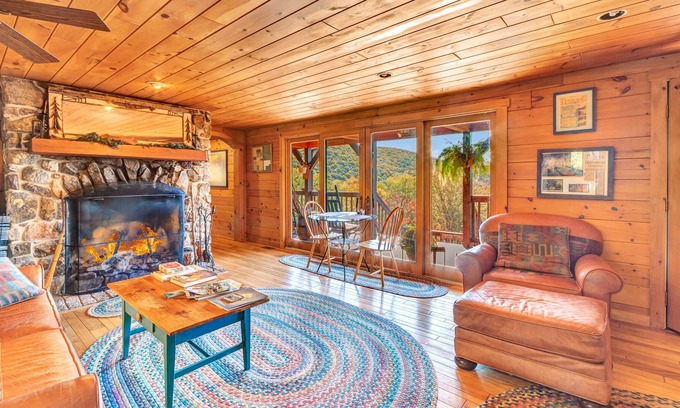 Cabins Cabina | North Fork Mountain Inn