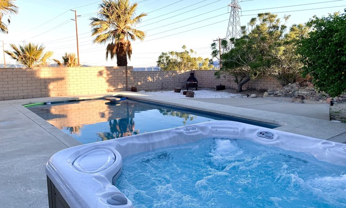 Palm Springs Casa | North Palm Springs Home-1.9 Acres, Pool & Gameroom