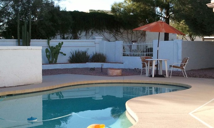 Hillcrest IX Casa | North Phoenix-Moon Valley 1800 pies cuadrados Patio Home