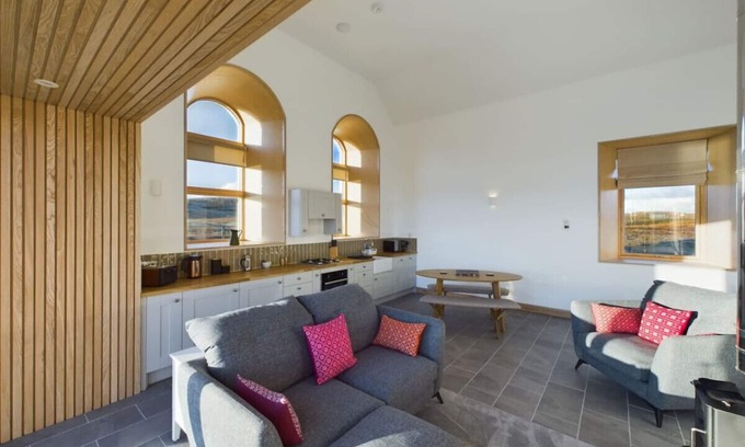 Shetland Islands Casa | North Roe Kirk, Shetland Isles