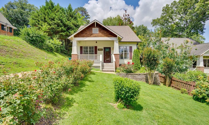 North Chattanooga Casa | North Shore Charmer 4BD